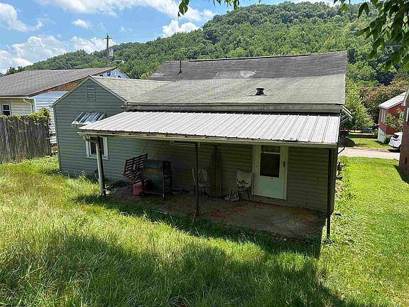5th image of 764 Camden Ave