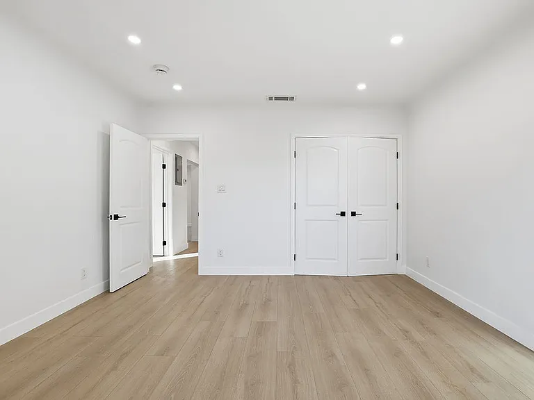 1722 Bel Aire Dr — Photo 24