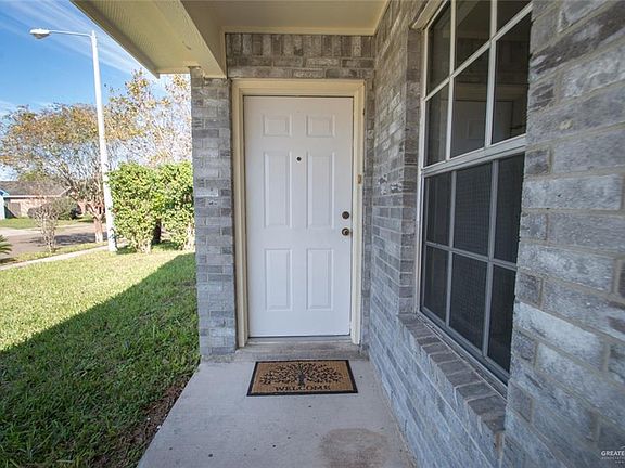 4th image of 4204 N Chula Vista St