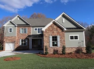 125 Highclere Dr #7, Waxhaw, NC 28173