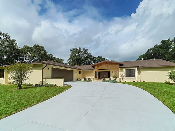 2nd image of 6080 Ravenwood Dr