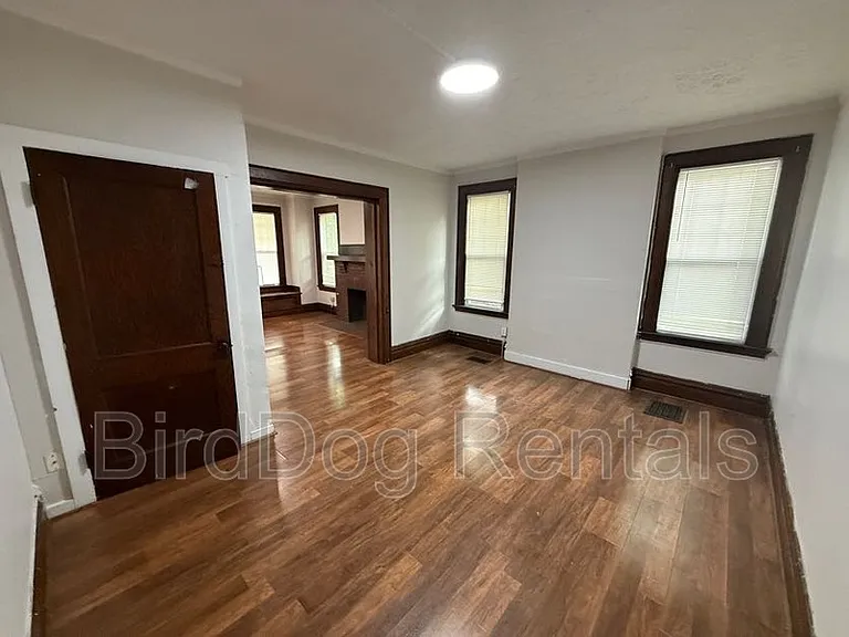 215 E 14th Ave #1 — Photo 6
