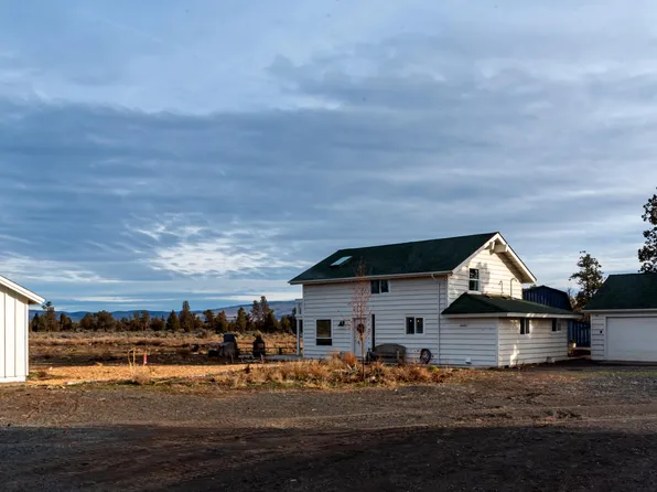 9337 SW Willard Rd, Bend, OR 97701