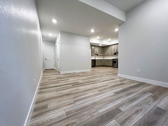 Pantry room and in-unit laundry