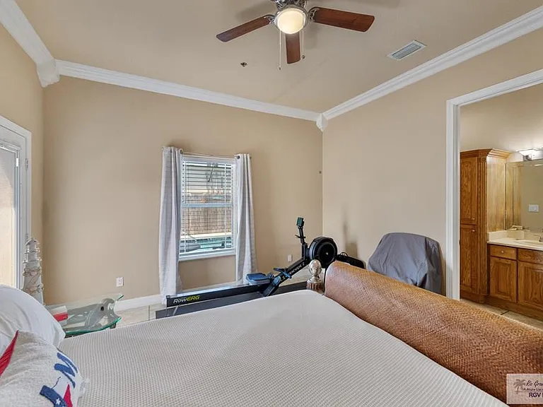 102 W Aries Dr #A — Photo 13