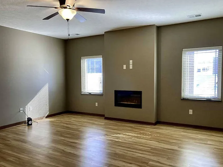Villas of Omaha at Butler Ridge — Photo 167