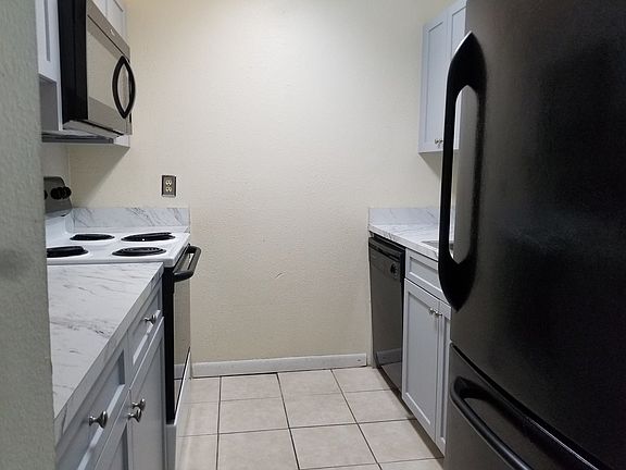 4th image of 3250 S Semoran Blvd APT 22
