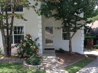 4227 Lakes End Dr NW, Kennesaw, GA