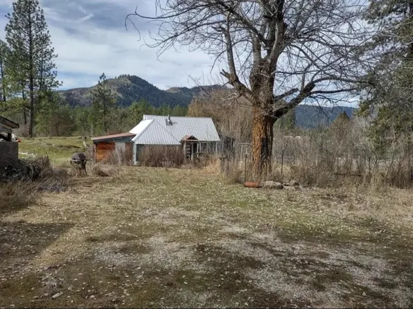 2031 Highway 25 N, Evans, WA 99126