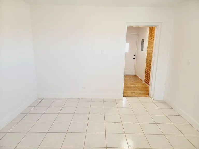 2816 Catnip St — Photo 3