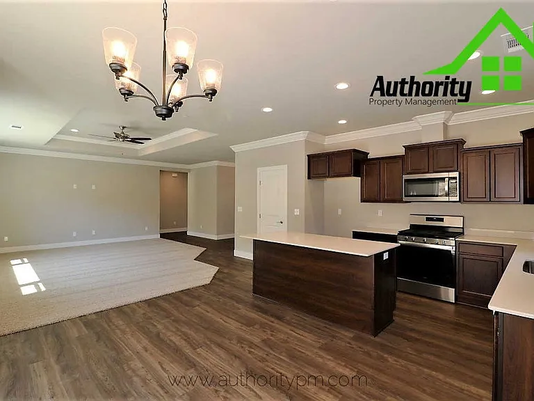 20231 Ballentine Dr — Photo 15
