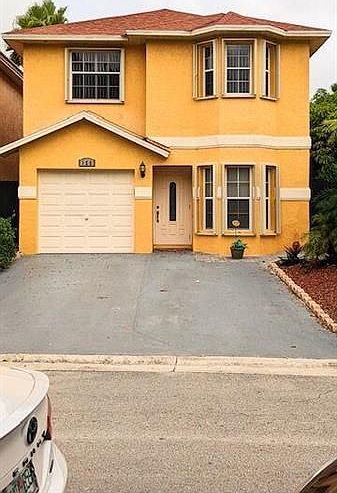 1st image of 128 Plumage Ln