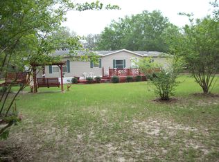 118 3rd St, Melrose, FL 32666