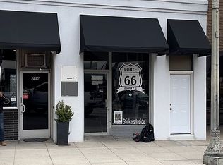 280 N 2nd Ave, Upland, CA 91786