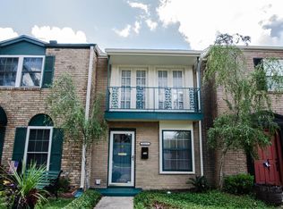 6373 Ivanhoe Ln, Beaumont, TX 77706