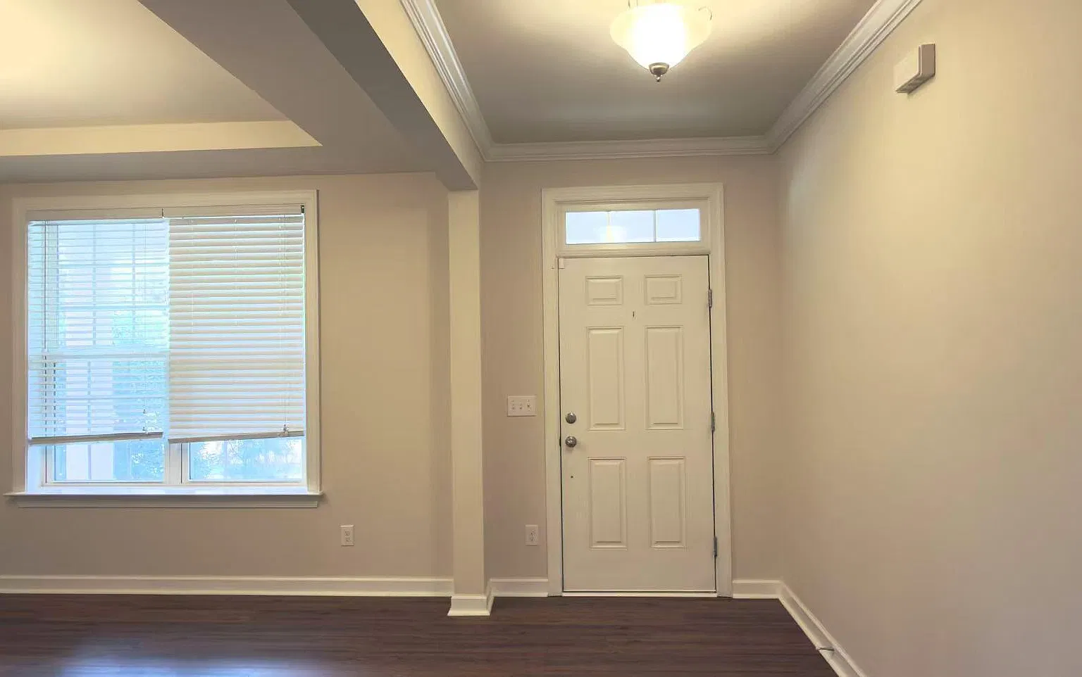 4 bed, 3.0 bath, $2,500 — Photo 3