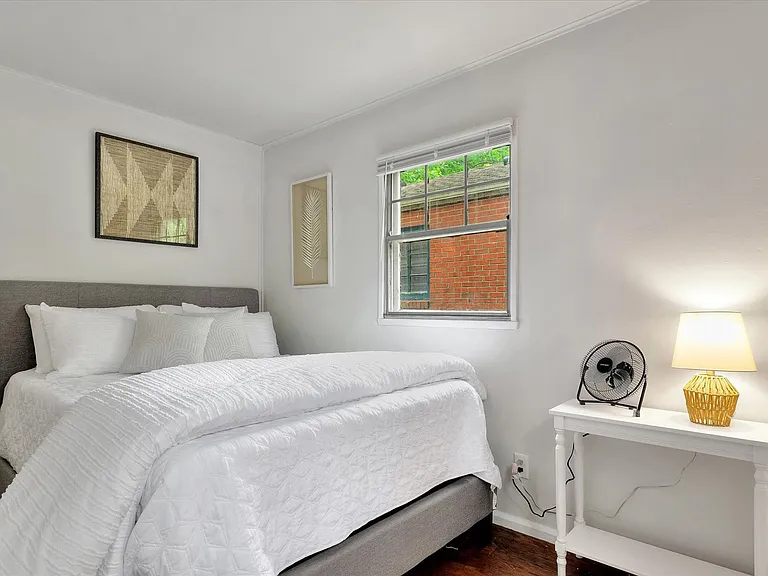 303 Hessel Blvd — Photo 19