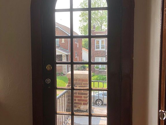2nd image of 1040 Art Hill Pl #A