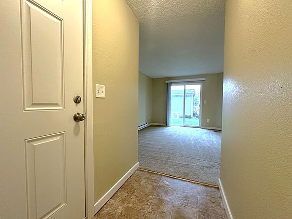 3rd image of 9818 132nd Street Ct E APT B
