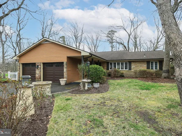 7 Runyon Ct, Little Egg Harbor, NJ 08087