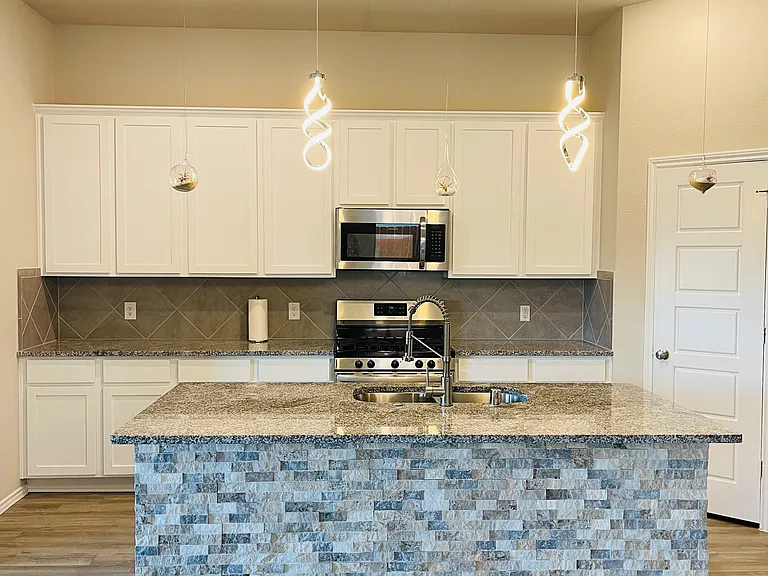 1202 Mare Stable Ct — Photo 1