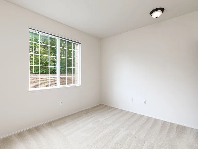 25235 SE Klahanie Blvd #N201 — Photo 13