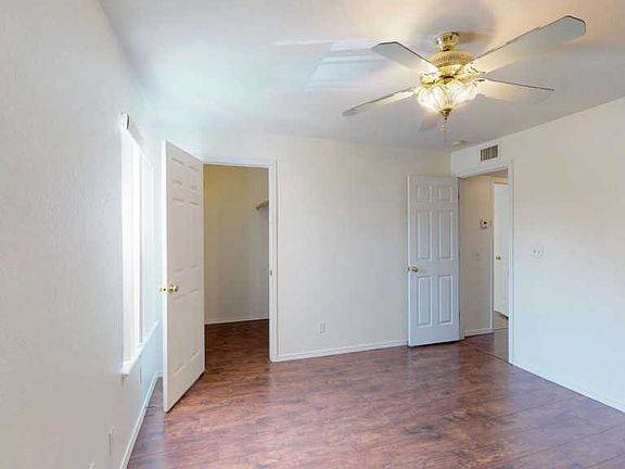 5th image of 3829 Montgomery Blvd NE APT 322