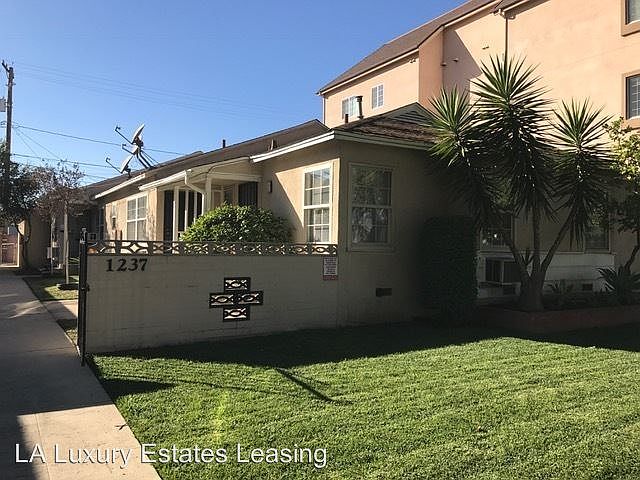 1st image of 1237 N Hollywood Way #A
