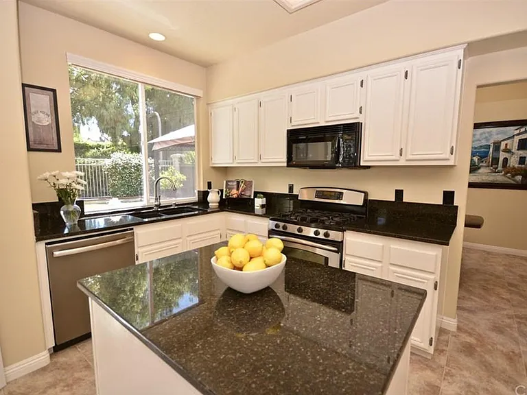 42976 Corte Davila — Photo 5