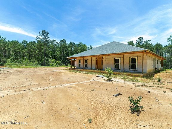 3rd image of 313 Spur Line Rd