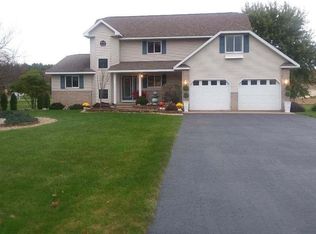 9865 Elkhorn Rd, Tomah, WI 54660