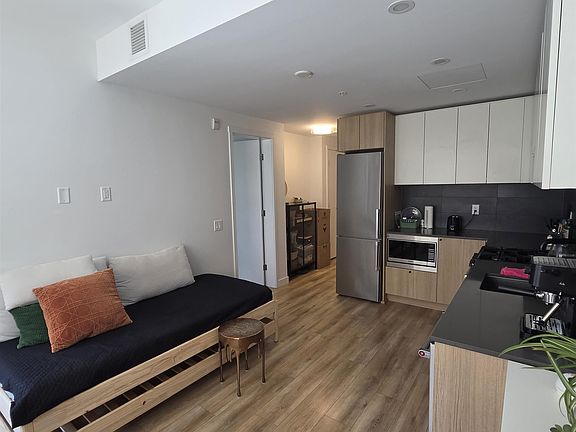 3rd image of 648 Lea Ave #302