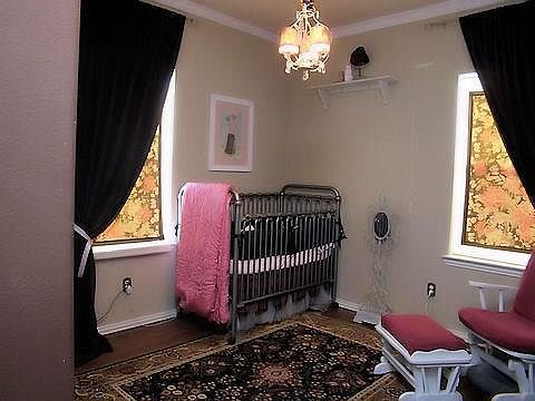 4th image of 1708 Forsythe Dr