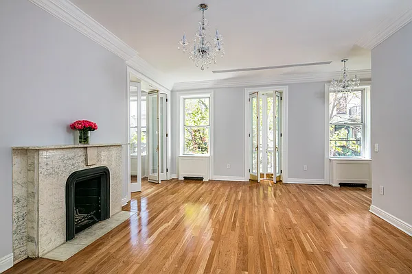 Sold by Stribling | media 11