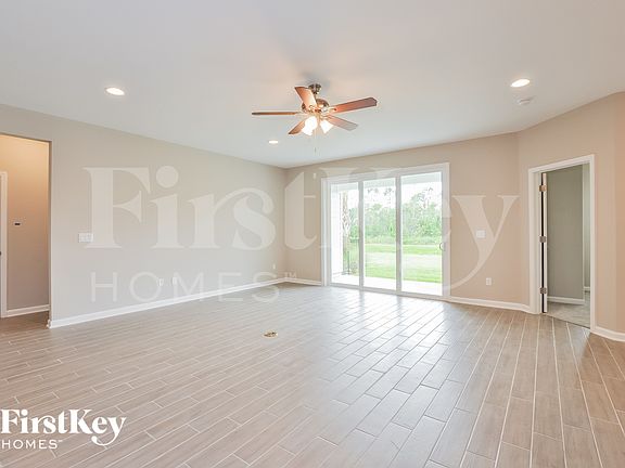 4th image of 496 Grand Landings Pkwy