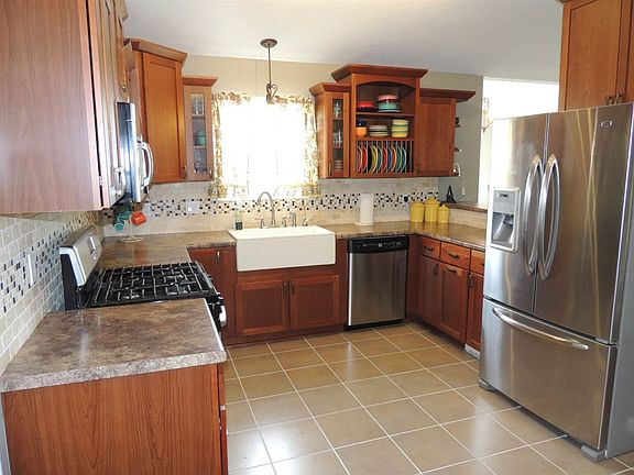 2nd image of 6600 Indian Meadow Ln