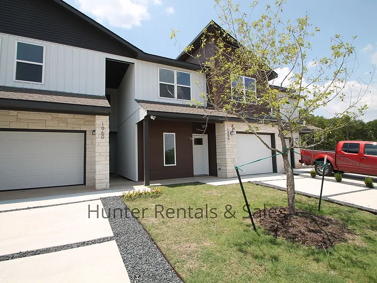 1956 Royal Loop — Photo 3