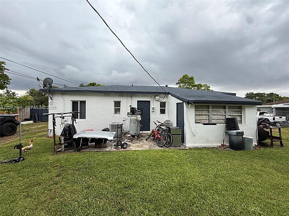 4th image of 3345 SW 73rd Avenue Rd