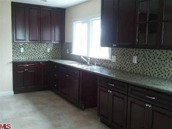 5th image of 5455 Chesley Ave