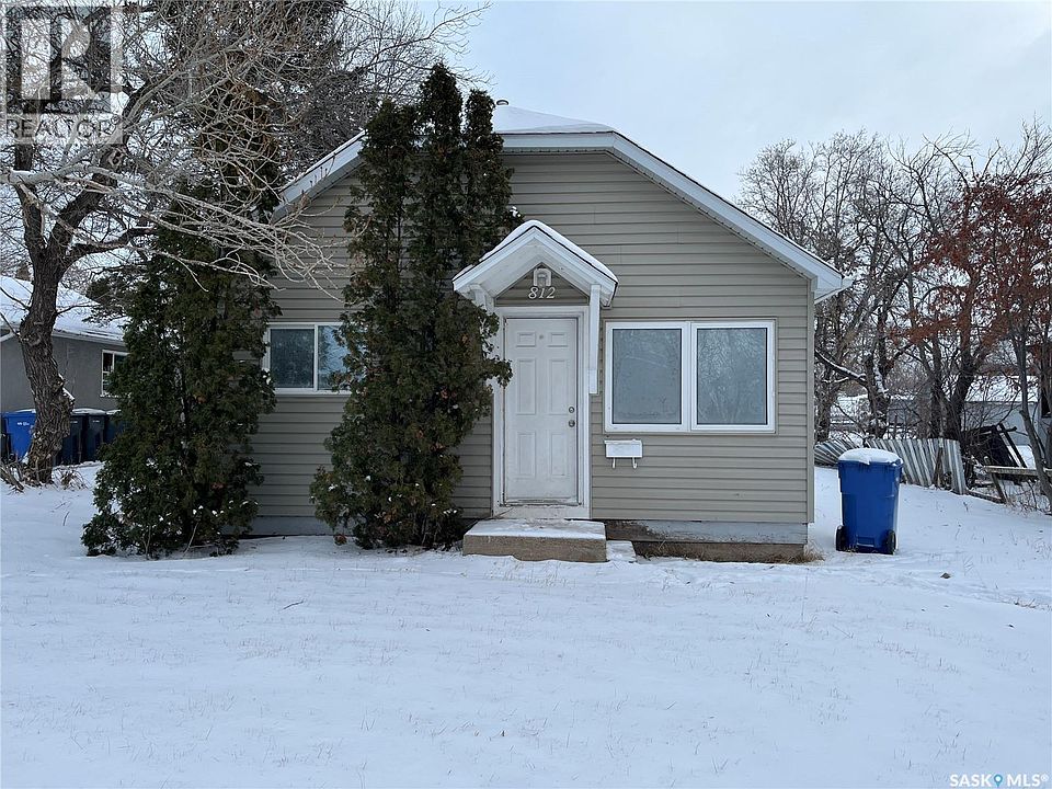 1st image of 812 99th St