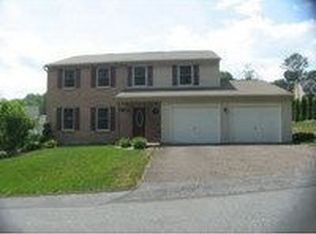 264 Louisa Ave, Pottsville, PA 17901