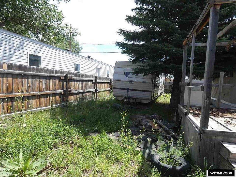 2nd image of 141 Balsam St