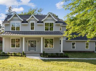 1539 Friar Ln, Saint Louis, MO