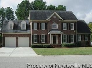 516 Harlow Dr, Fayetteville, NC 28314