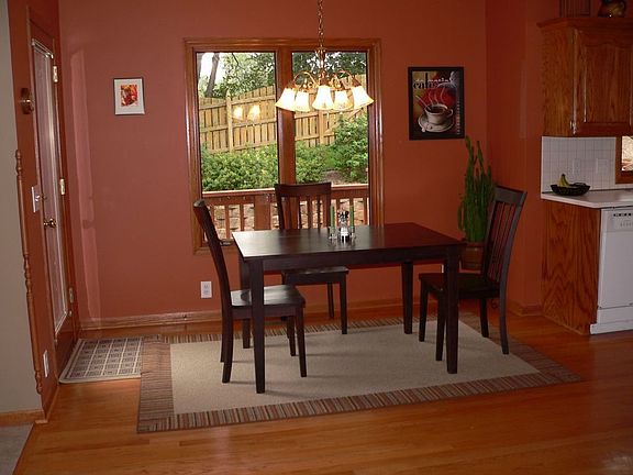 Breakfast Nook