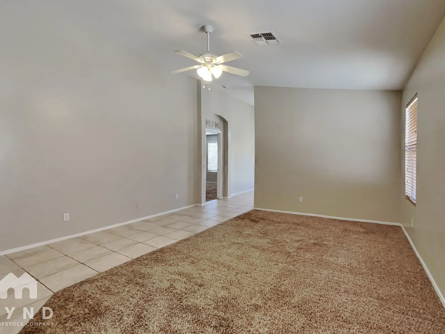 3 bed, 2.0 bath, 1340 sqft, $1,600 — Photo 3