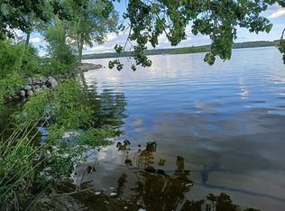 48402 Baileys Bay Rd, Big Stone City, SD 57216