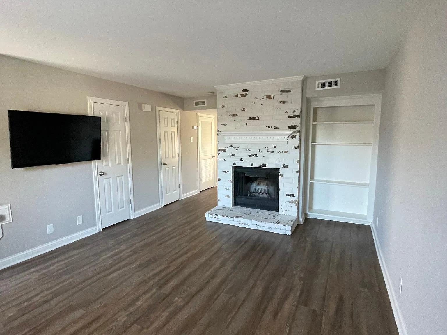 182 Edgewood Dr — Photo 4