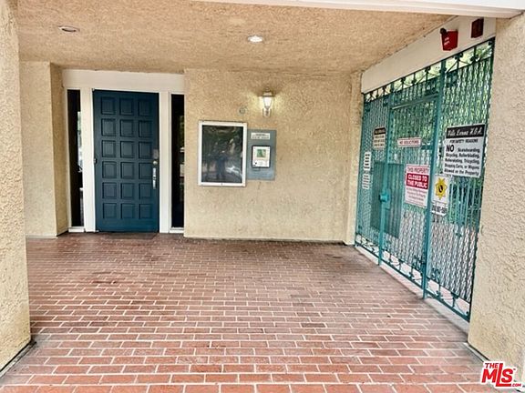 2nd image of 18307 Burbank Blvd Unit 207