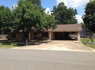 1002 E Spring St, Hazen, AR 72064